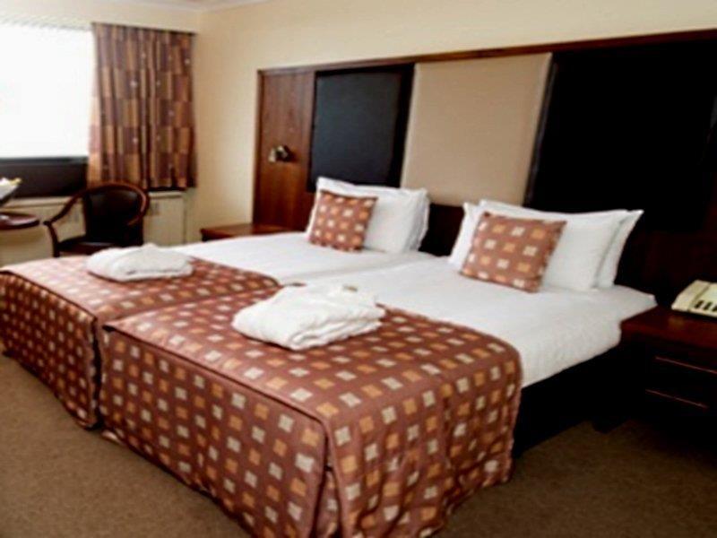 Muthu Glasgow River Hotel Erskine Exteriör bild